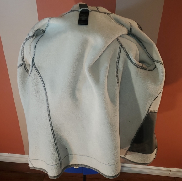 Women's The North Face Hoodie - Picture 8 of 8